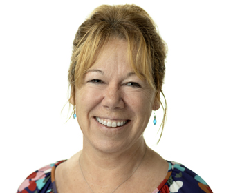 heidi elich headshot